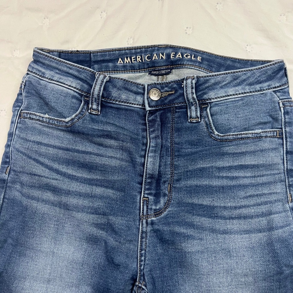 American Eagle Super Stretch Skinny Jeans Medium Wash High Rise Size 2 Regular